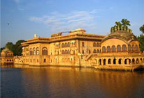 golden triangle tour bharatpur rajasthan